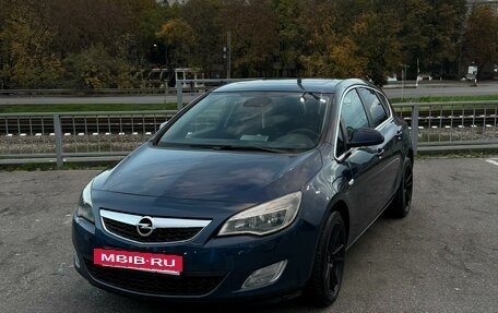 Opel Astra J, 2011 год, 780 000 рублей, 10 фотография