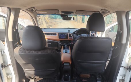 Honda Vezel, 2015 год, 2 400 000 рублей, 6 фотография