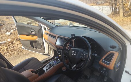 Honda Vezel, 2015 год, 2 400 000 рублей, 11 фотография