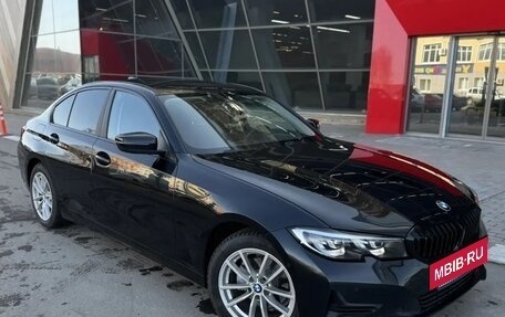 BMW 3 серия, 2019 год, 3 250 000 рублей, 10 фотография