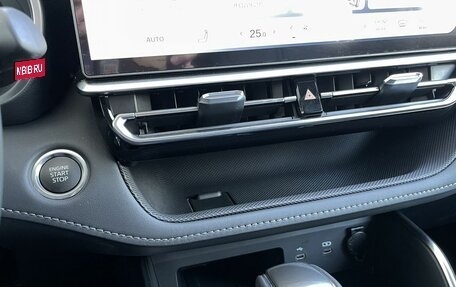 Toyota Highlander, 2025 год, 5 750 000 рублей, 26 фотография