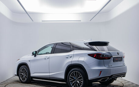 Lexus RX IV рестайлинг, 2018 год, 4 610 000 рублей, 7 фотография