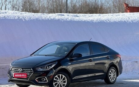 Hyundai Solaris II рестайлинг, 2017 год, 1 345 000 рублей, 1 фотография