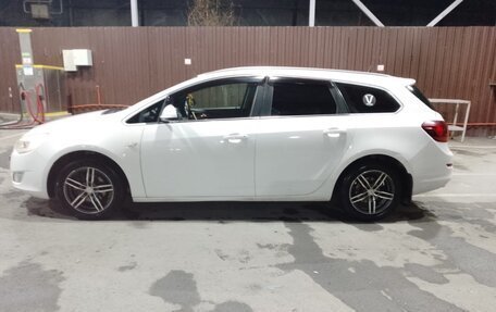 Opel Astra J, 2012 год, 710 000 рублей, 1 фотография
