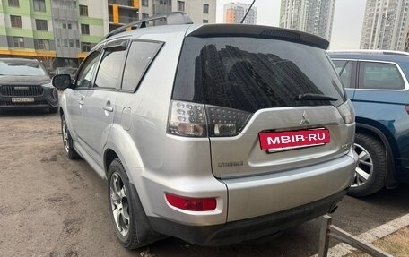 Mitsubishi Outlander III рестайлинг 3, 2010 год, 1 200 000 рублей, 3 фотография
