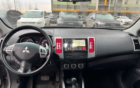 Mitsubishi Outlander III рестайлинг 3, 2010 год, 1 200 000 рублей, 9 фотография