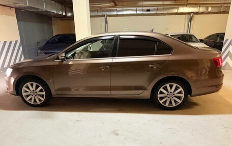 Volkswagen Jetta VI, 2011 год, 945 000 рублей, 6 фотография