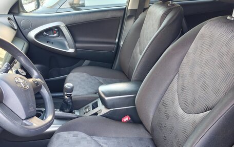 Toyota RAV4, 2011 год, 1 570 000 рублей, 10 фотография