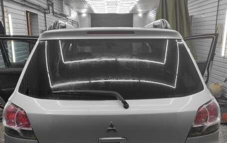 Mitsubishi Outlander III рестайлинг 3, 2003 год, 570 000 рублей, 9 фотография