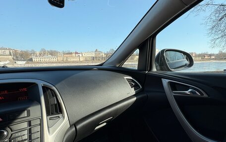 Opel Astra J, 2010 год, 555 000 рублей, 12 фотография