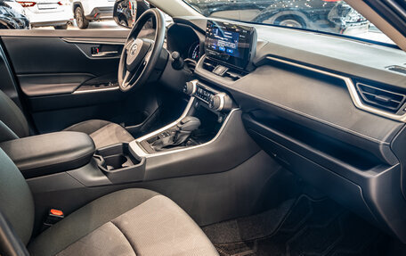 Toyota RAV4, 2025 год, 4 850 000 рублей, 8 фотография