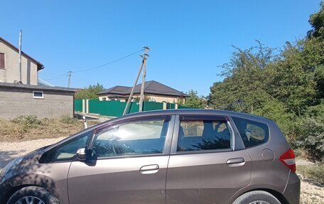 Honda Jazz II рестайлинг, 2012 год, 1 000 000 рублей, 5 фотография