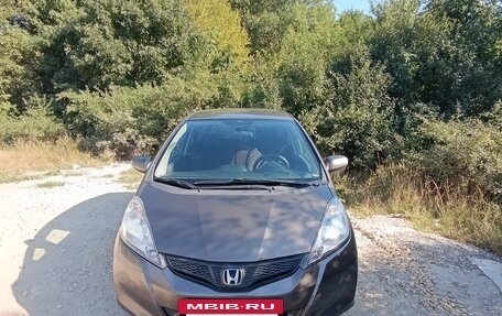 Honda Jazz II рестайлинг, 2012 год, 1 000 000 рублей, 4 фотография