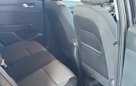 Hyundai Solaris II рестайлинг, 2017 год, 1 345 000 рублей, 31 фотография