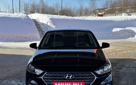 Hyundai Solaris II рестайлинг, 2017 год, 1 345 000 рублей, 17 фотография