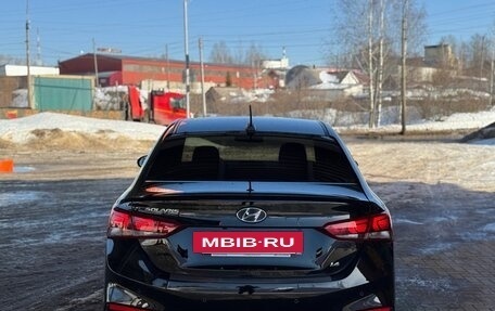 Hyundai Solaris II рестайлинг, 2017 год, 1 345 000 рублей, 24 фотография