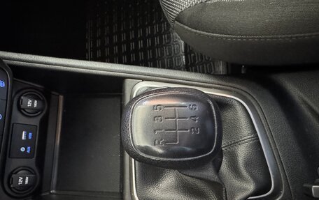 Hyundai Solaris II рестайлинг, 2017 год, 1 345 000 рублей, 40 фотография