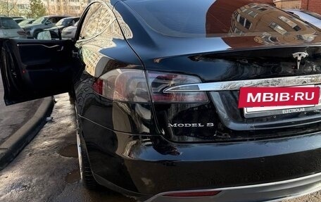 Tesla Model S I, 2014 год, 2 150 000 рублей, 14 фотография