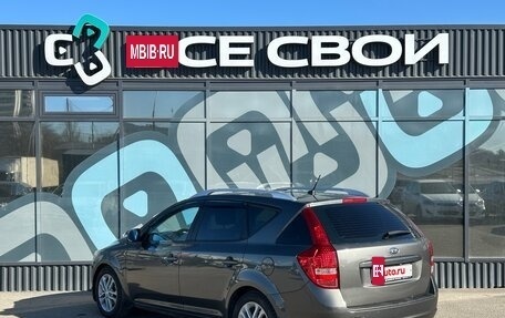 KIA cee'd I рестайлинг, 2010 год, 777 000 рублей, 3 фотография