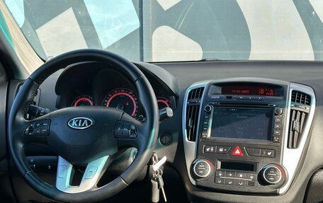 KIA cee'd I рестайлинг, 2010 год, 777 000 рублей, 12 фотография