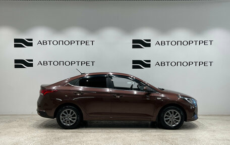 Hyundai Solaris II рестайлинг, 2021 год, 1 399 000 рублей, 8 фотография