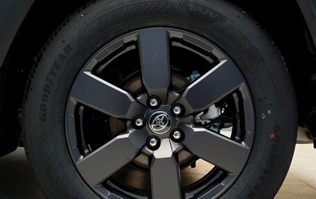 Toyota RAV4, 2025 год, 4 989 000 рублей, 14 фотография