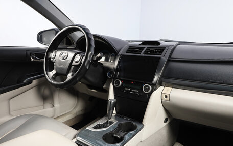 Toyota Camry, 2012 год, 1 399 000 рублей, 16 фотография