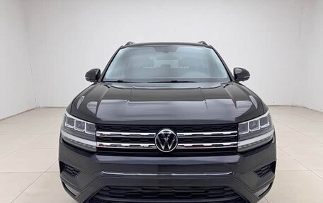 Volkswagen Tharu, 2023 год, 2 030 000 рублей, 2 фотография