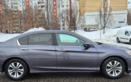 Honda Accord IX рестайлинг, 2013 год, 1 300 000 рублей, 7 фотография