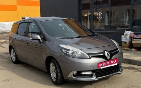 Renault Scenic III, 2013 год, 870 000 рублей, 2 фотография