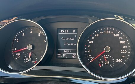 Volkswagen Jetta VI, 2018 год, 1 849 000 рублей, 13 фотография