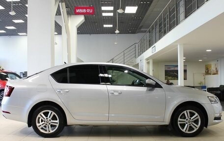 Skoda Octavia, 2018 год, 1 725 000 рублей, 4 фотография