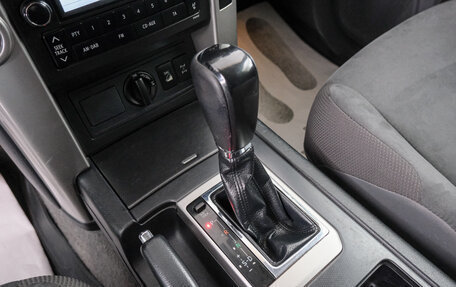 Toyota Land Cruiser Prado 150 рестайлинг 2, 2012 год, 3 149 000 рублей, 17 фотография