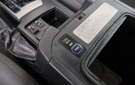 Toyota Land Cruiser Prado 150 рестайлинг 2, 2012 год, 3 149 000 рублей, 20 фотография