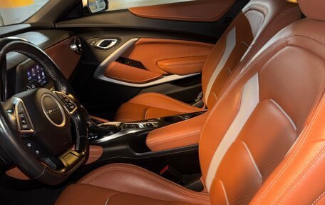 Chevrolet Camaro VI, 2019 год, 2 450 000 рублей, 6 фотография