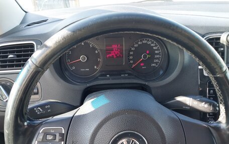 Volkswagen Polo VI (EU Market), 2014 год, 900 000 рублей, 15 фотография