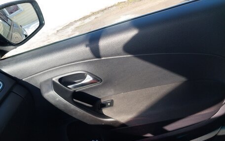 Volkswagen Polo VI (EU Market), 2014 год, 900 000 рублей, 14 фотография