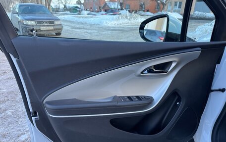 Chevrolet Volt I, 2014 год, 1 060 000 рублей, 16 фотография