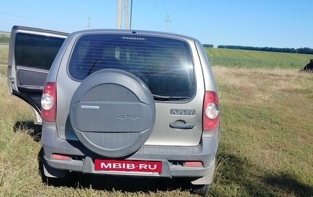 Chevrolet Niva I рестайлинг, 2012 год, 400 000 рублей, 2 фотография