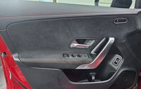 Mercedes-Benz CLA, 2020 год, 3 300 000 рублей, 13 фотография