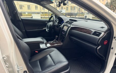 Toyota Camry, 2016 год, 2 075 000 рублей, 12 фотография