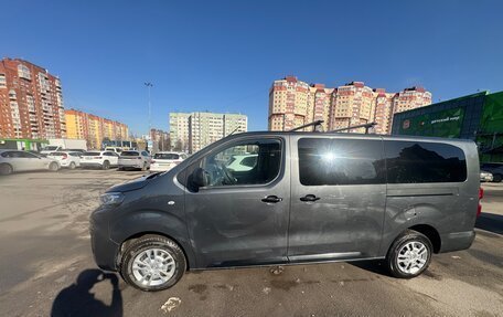 Peugeot Traveller I, 2021 год, 2 750 000 рублей, 6 фотография