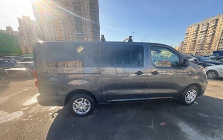 Peugeot Traveller I, 2021 год, 2 750 000 рублей, 10 фотография