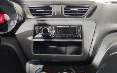 KIA Rio III рестайлинг, 2013 год, 590 000 рублей, 11 фотография