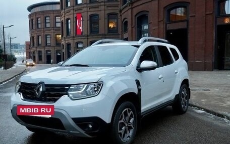Renault Duster, 2021 год, 1 980 000 рублей, 2 фотография