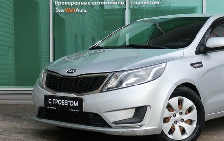 KIA Rio III рестайлинг, 2013 год, 679 000 рублей, 2 фотография