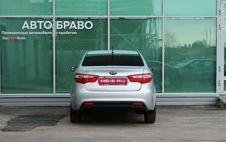 KIA Rio III рестайлинг, 2013 год, 679 000 рублей, 10 фотография