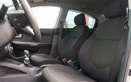 KIA Rio III рестайлинг, 2013 год, 679 000 рублей, 23 фотография