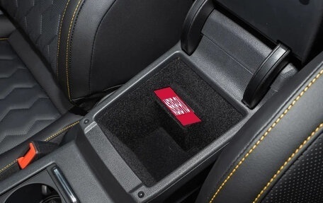 Volkswagen Passat CC, 2025 год, 4 300 000 рублей, 19 фотография