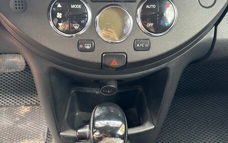 Nissan Note II рестайлинг, 2006 год, 350 000 рублей, 8 фотография